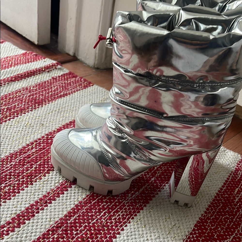 Glamorous Silver Heeled Boots for a Chic Look